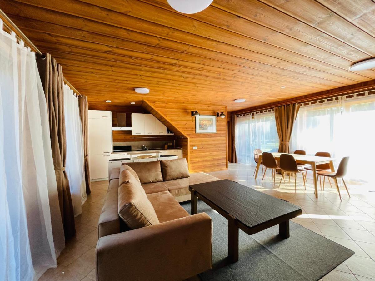 Salkoni Apartment Pape Ngoại thất bức ảnh